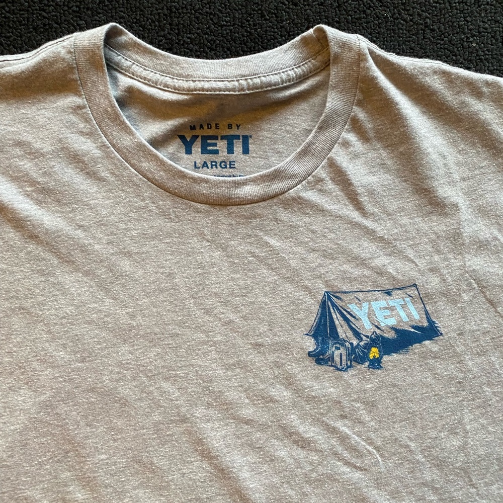 Yeti grey TShirt NWT size L